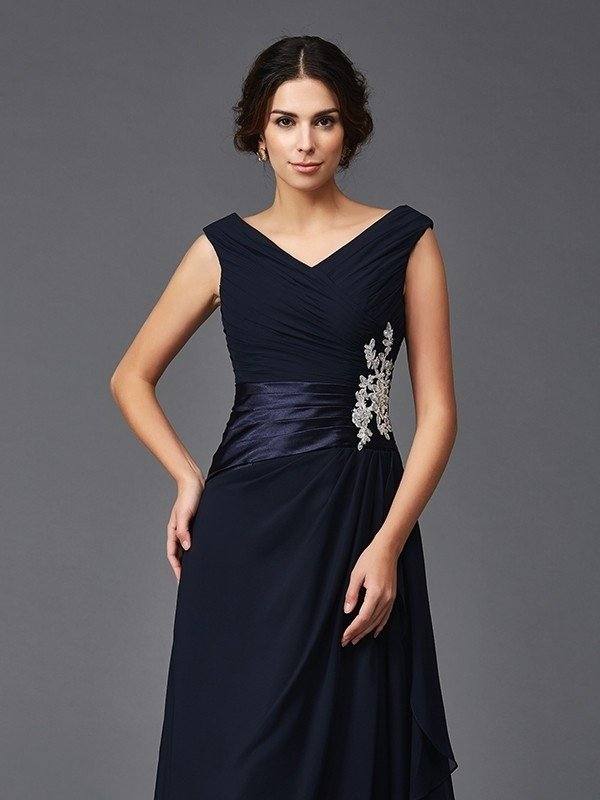 A-Line/Princess V-neck Applique Sleeveless Long Chiffon Mother of the Bride Dresses - RongMoon