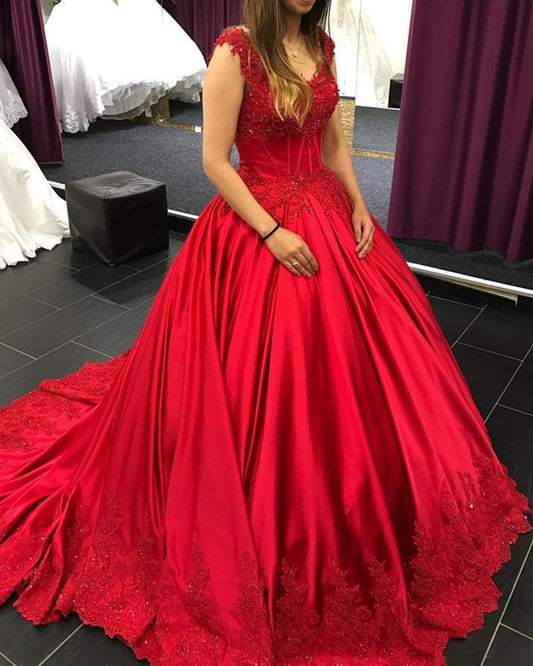 Lace Appliques V-neck Chapel Train Satin Ball Gowns Quinceanera Dress