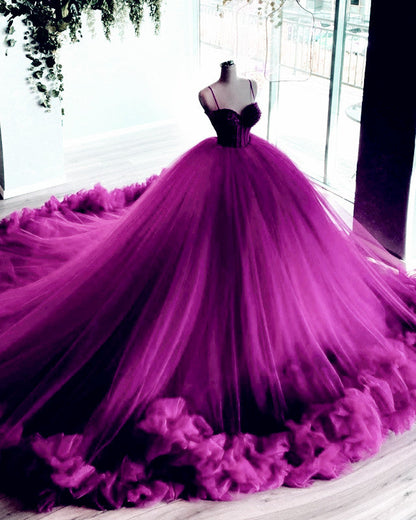 Ball Gown Ruffles Wedding Dresses Sweetheart Straps