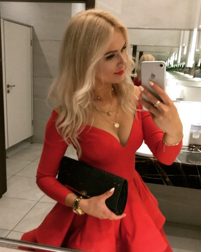 Long Sleeves Homecoming Dresses Ruffles Satin Cocktail Dress