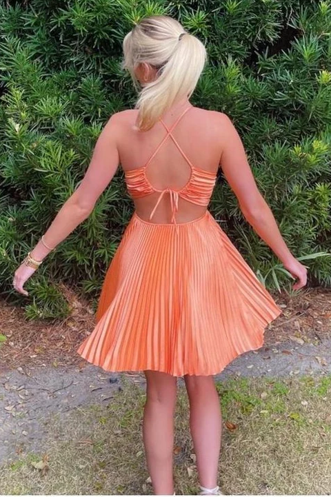A-Line Spaghetti Straps V-Neck Pleated Sleeveless Short Homecoming Dress