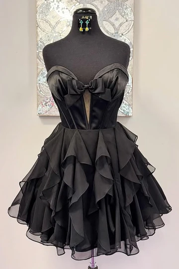 A-Line Ruffles Empire-Waist Sleeveless Strapless Short Homecoming Dress