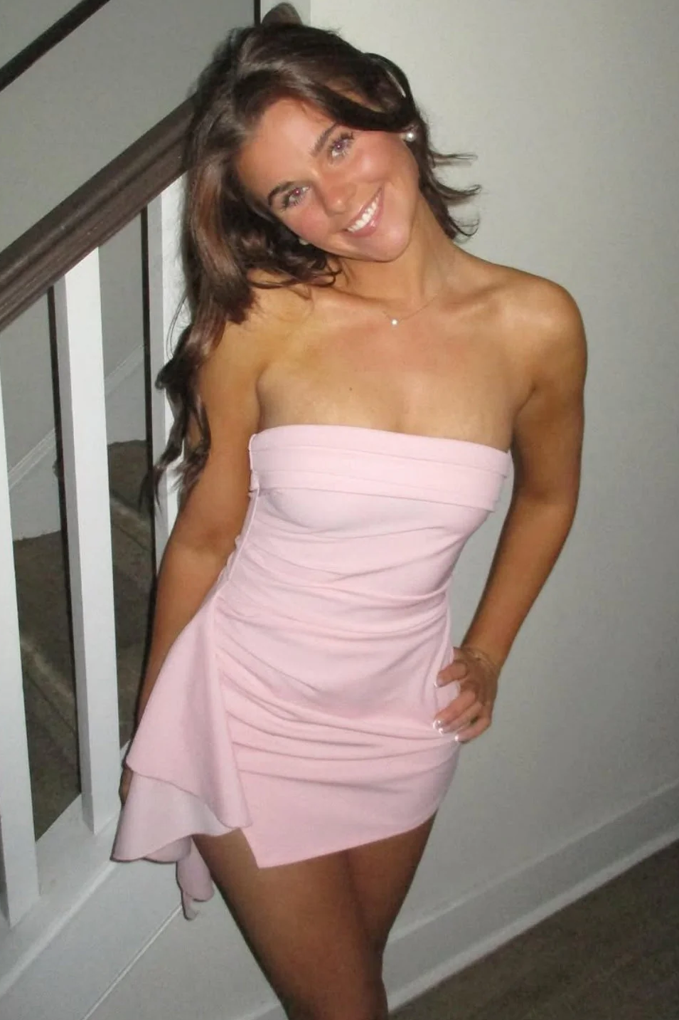 Classy Strapless Pleats Satin Sleeveless Mini Homecoming Dress