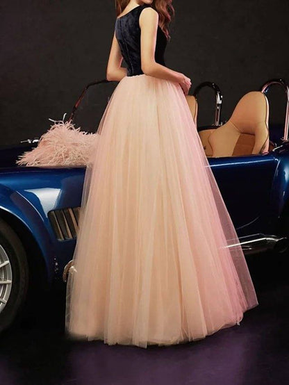 A-Line Minimalist Color Clash Quinceanera Prom Dress V Neck Sleeveless Floor Length Tulle Velvet with Sleek Pleats - RongMoon
