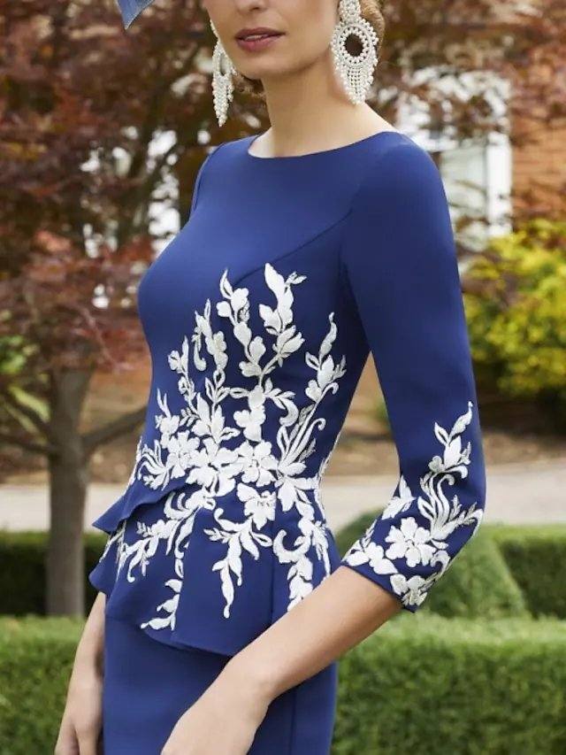 Sheath / Column Mother of the Bride Dress Elegant Jewel Neck Knee Length Italy Satin Half Sleeve with Appliques - RongMoon