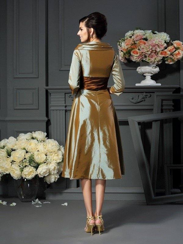 A-Line/Princess V-neck 3/4 Sleeves Short Taffeta Mother of the Bride Dresses - RongMoon