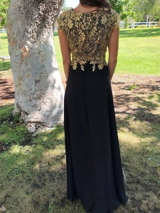 Sheath / Column Mother of the Bride Dress Elegant Jewel Neck Floor Length Chiffon Lace Short Sleeve with Appliques Ruching - RongMoon