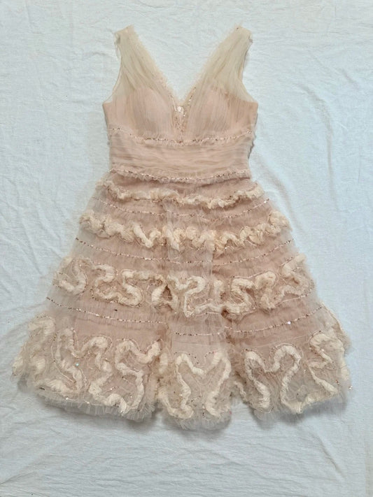 girlhomeshops-Nude Pink Tulle Sleeveless Midi Dress with Sequins and 3D Textured Patterns gh6312