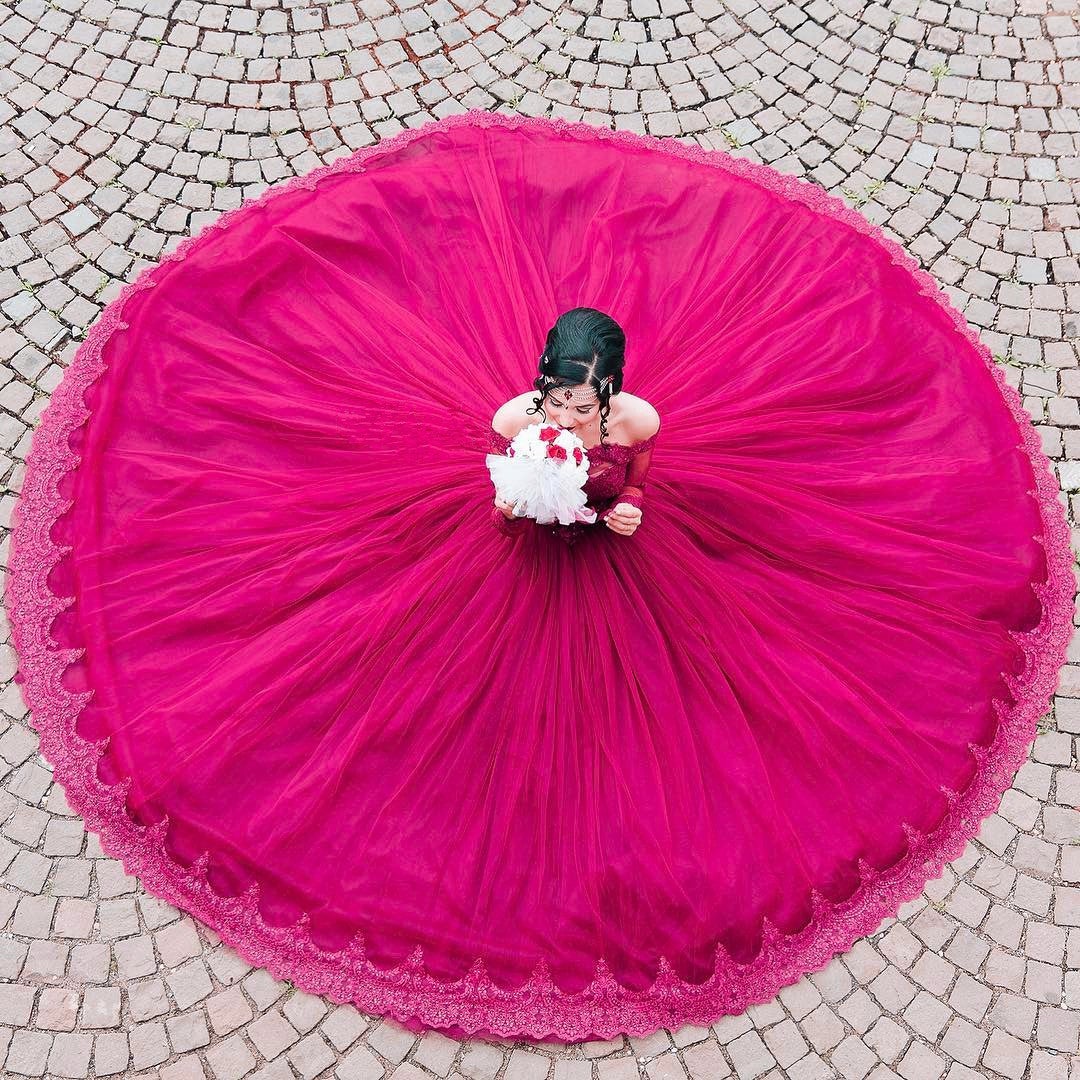 Maroon Tulle Long Sleeves Lace Wedding Dresses Ball Gowns