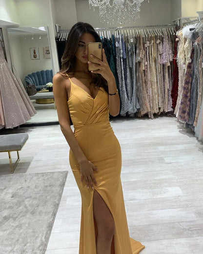 Mermaid Bridesmaid Dresses V Neck Spaghetti Straps With Slit