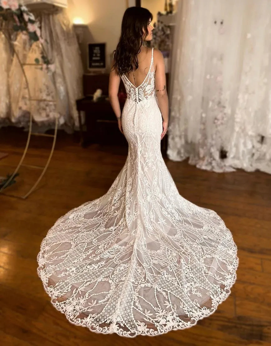 Aimishang Wedding Dress Mermaid V-Neck Court Train Lace Spaghetti Straps