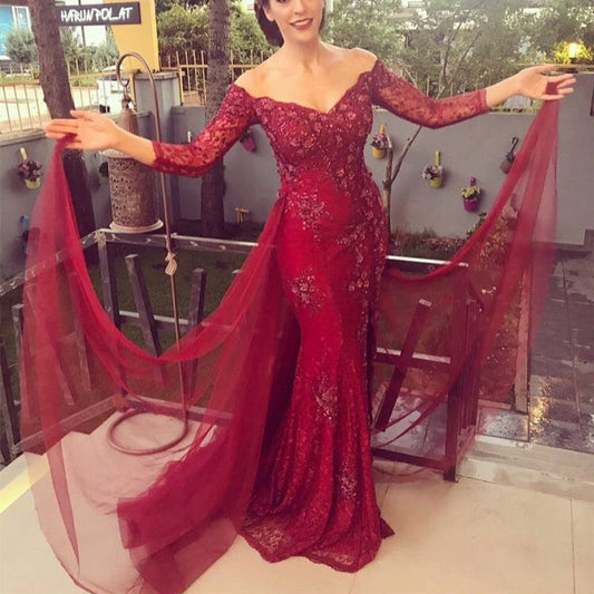 Modest 3/4 Sleeves Lace Mermaid Evening Gowns
