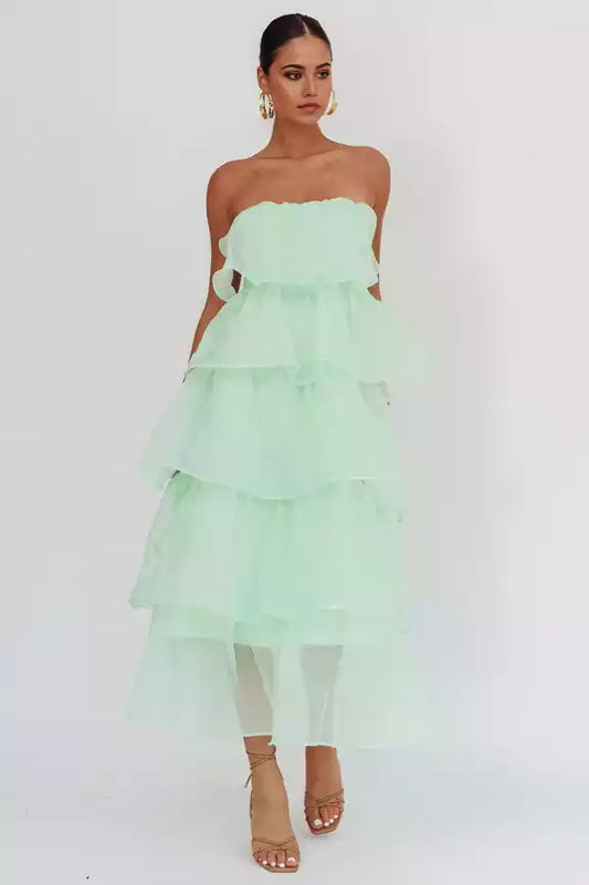 Multi layered ruffled edges with medium length strapless hollow padding and invisible zipper Prom Dresses that attract attention