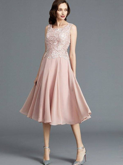 A-Line/Princess Sleeveless Scoop Tea-Length Chiffon Mother of the Bride Dresses - RongMoon