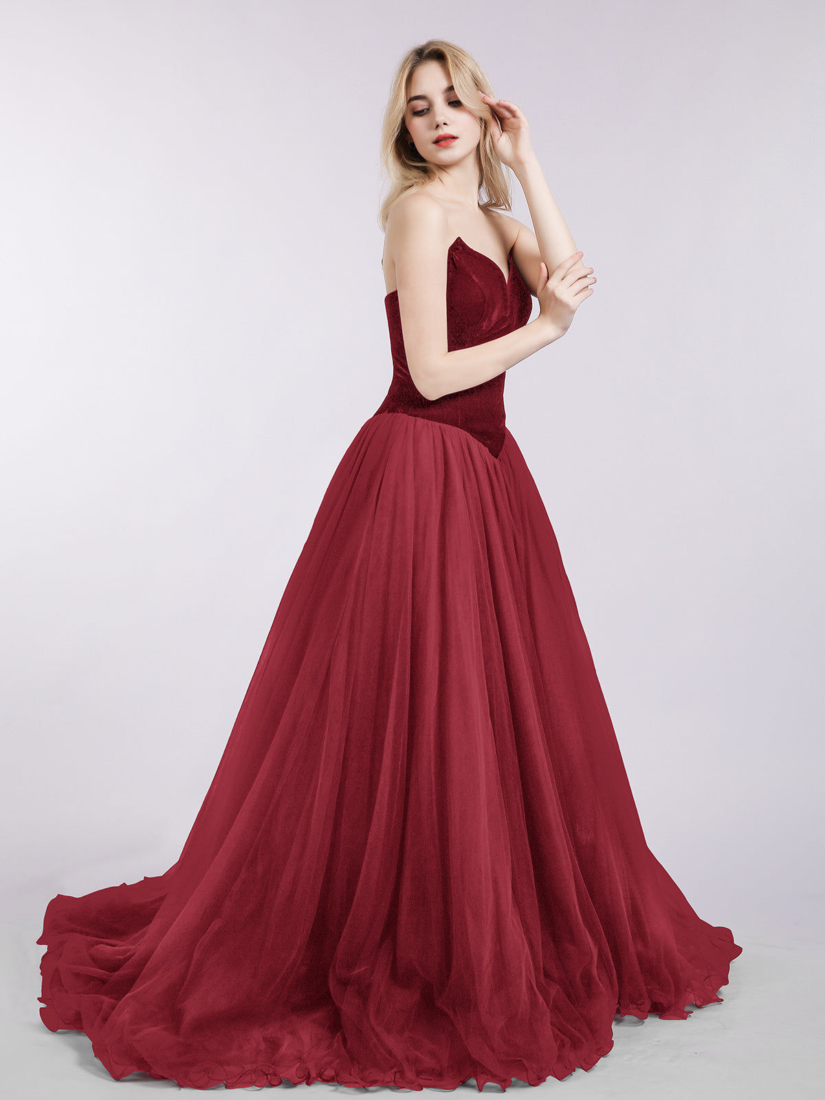 Sweetheart Neck Tulle Dress with Train-Burgundy