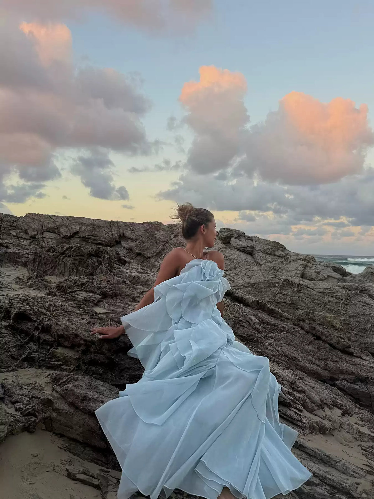Chic Sky Blue Ruffled Tiered Evening Gown Sheath Chiffon Party Dress Long Formal Dress HZ1024