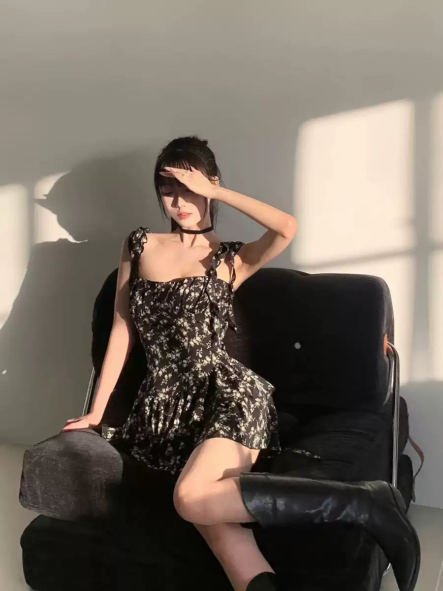 New Simple Floral Design A-line Sleeveless Spaghetti Strap Dress HZ1024