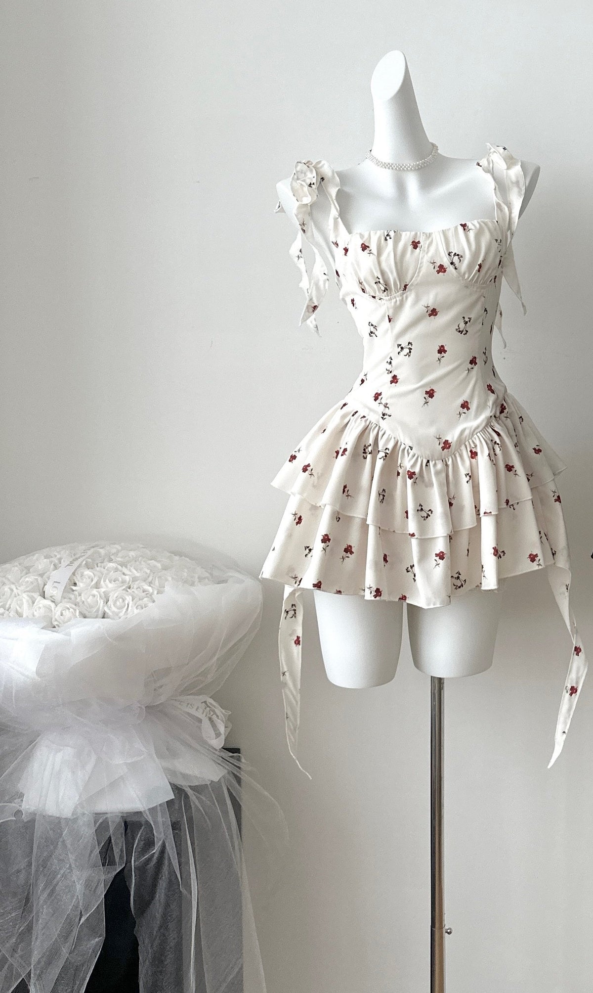 New Fashion Floral Ribbon Design A-line Sleeveless Spaghetti Strap Dress HZ1024