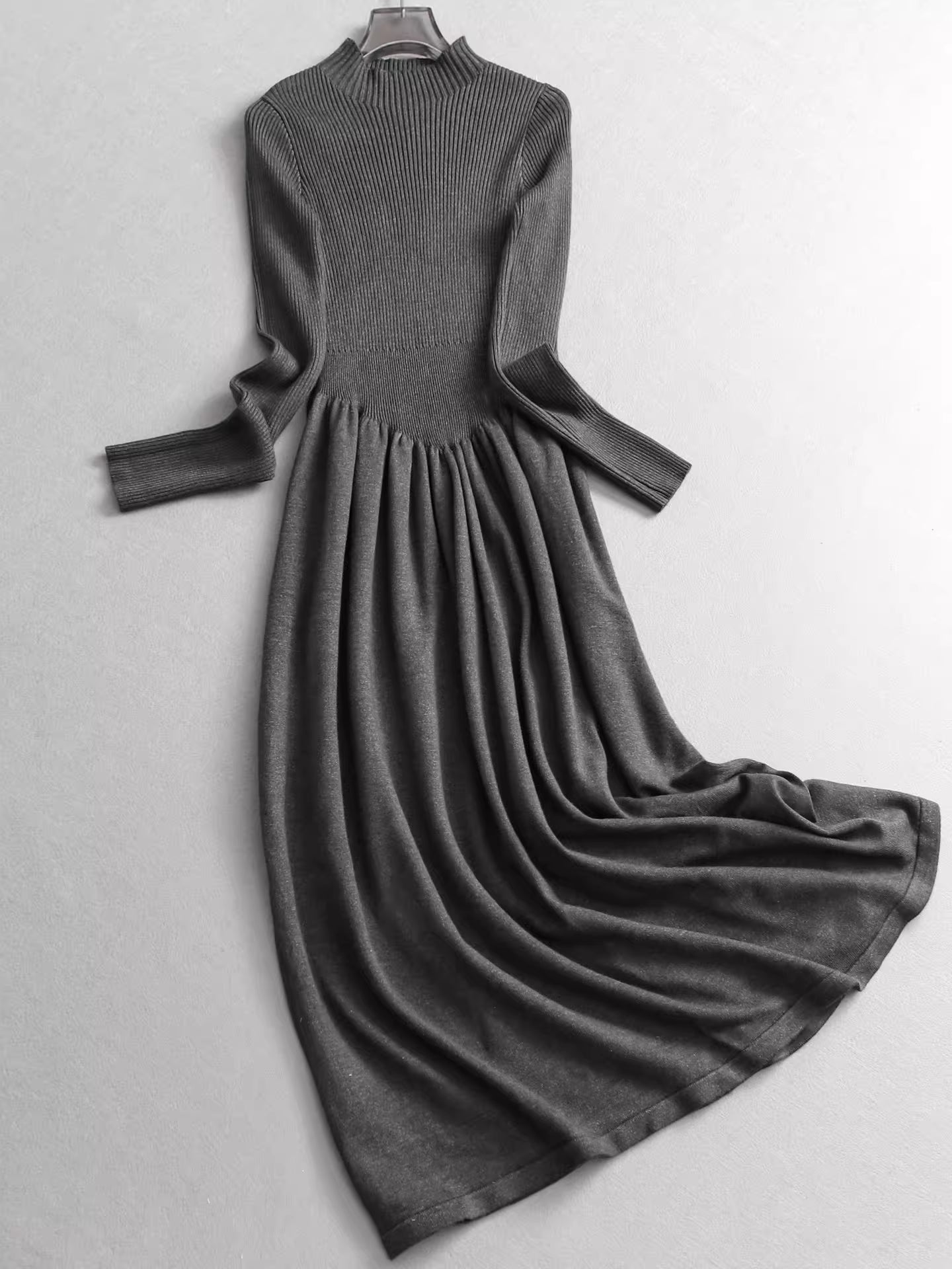 Elegant and sophisticated high-neck knitted stretch slim-fit long-sleeved sweater dress, perfect for layering as an inner dress.  11324