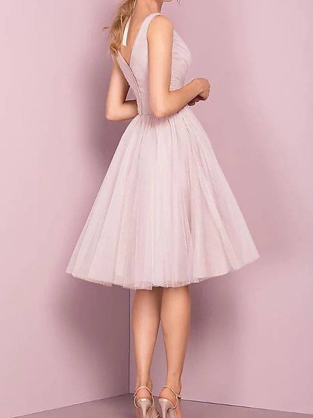A-Line Flirty Empire Homecoming Cocktail Party Dress V Neck Sleeveless Knee Length Tulle with Pleats - RongMoon