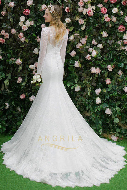 Trumpet/Mermaid Chapel Train Lace Wedding Dress with Long Sleeves