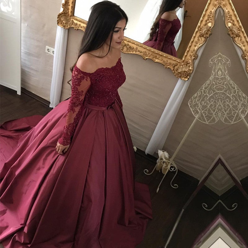 Off Shoulder Long Sleeves Wedding Dresses Ball Gowns