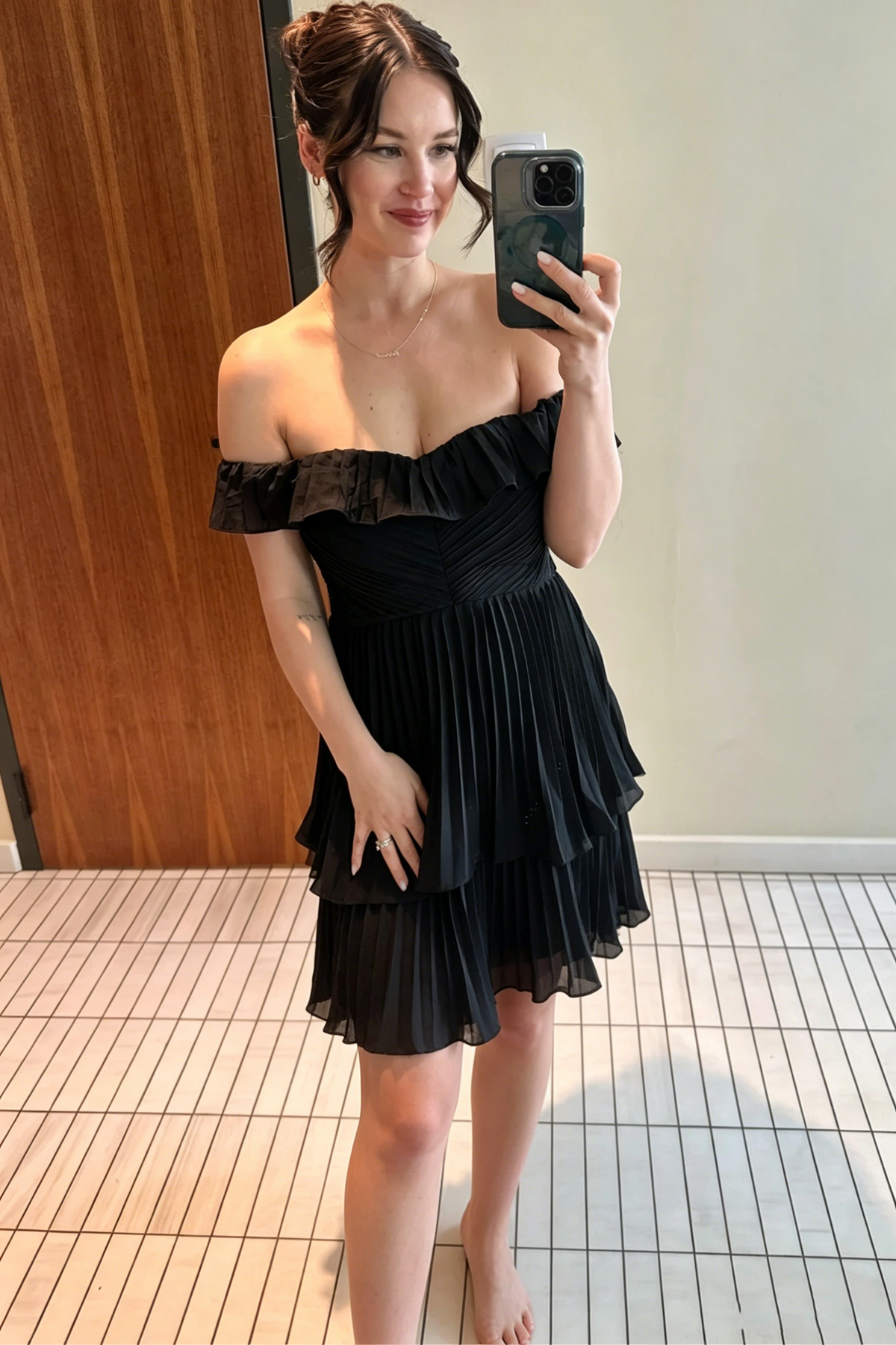 Off-Shoulder A-Line Chiffon Ruffles Empire-Waist Short Homecoming Dress