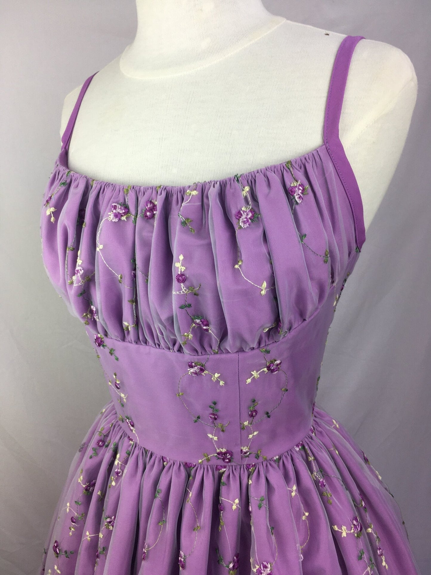 Sweet Purple Flower Embroidery Waist A-line 16th Birthday Homecoming Dress cc3767