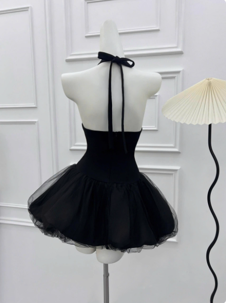 Beautiful Halterneck Black Mesh Splicing Puffy Birthday Dress Homecoming Dress cc3815