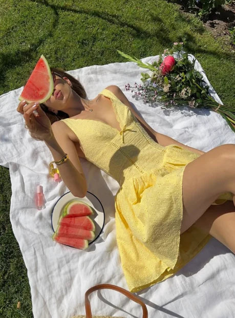 Vintage Yellow V-neck A-Line Short Party Dress Cocktail Dress Homecoming Dress HZ1024