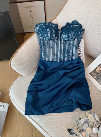 Sexy Lace Patchwork Tube Top Pleated Hip-hugging Birthday Skirt Homecoming Dress cc3952