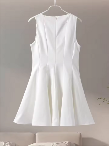 Sweet White Sleeveless Waisted 17th Birthday Homecoming Dress cc3975