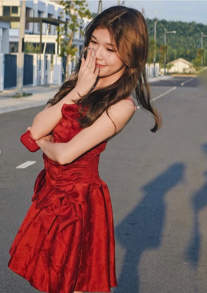 Beautiful Bow Burgundy Satin Suspender 17th Birthday Homecoming Dress cc3988