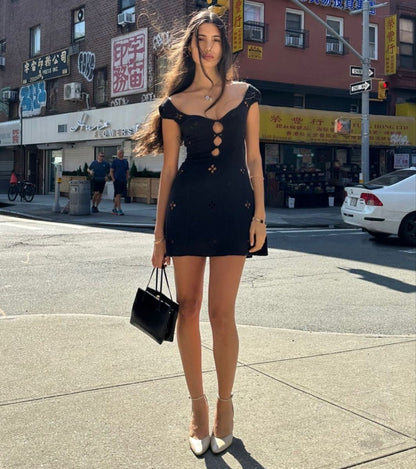 Elegant Black Small Flying Sleeve Hollow Slim Birthday Party Homecoming Dress cc4483