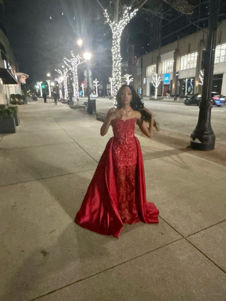 Gorgeous Red Slim-Fit Strapless Lace Satin Detachable Train Long Prom Dress Evening Dress cc5229