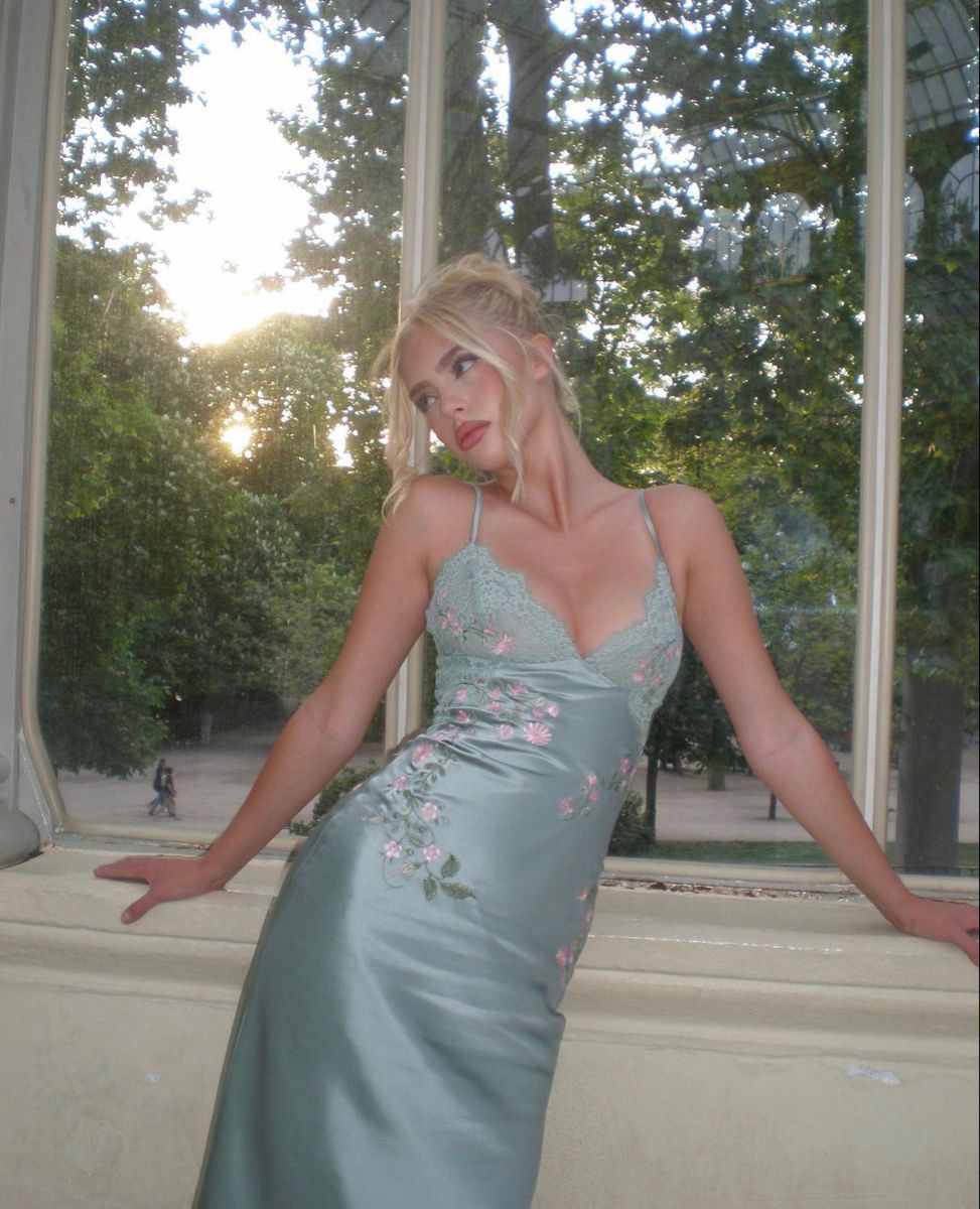 French-Style Mint Green Spaghetti Strap V-neck Lace Satin Prom Dress Evening Dress cc5395