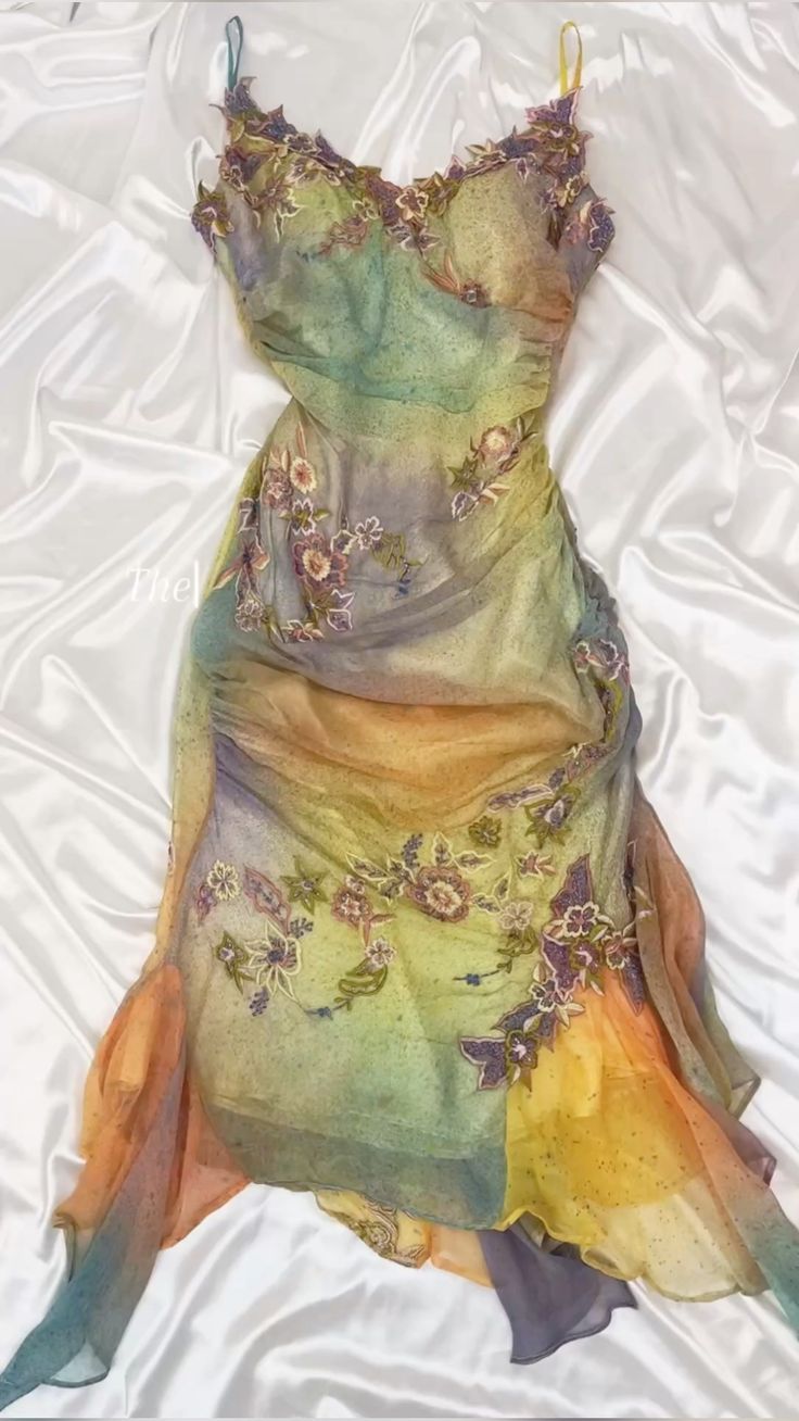 Stunning Gradient Spaghetti Strap V-neck Floral Embroidered Tulle Long Prom Dress Evening Dress cc5400
