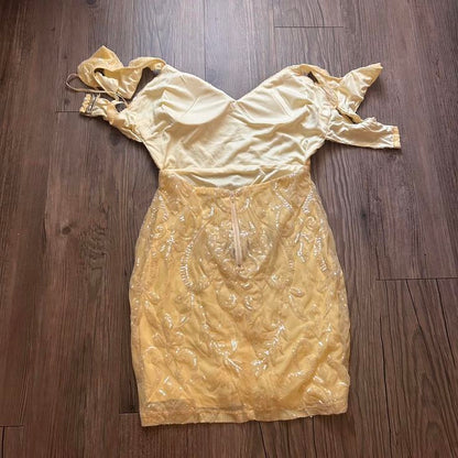 Elegant Light Yellow V-neck Ruffled Sequined Waist Backless 17th Birthday Dress Homecoming Dress cc4647