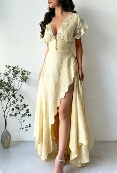 Elegant Yellow V-Neck Irregular High-Slit Lace Jacquard Satin Long Prom Dress Evening Dress cc5462