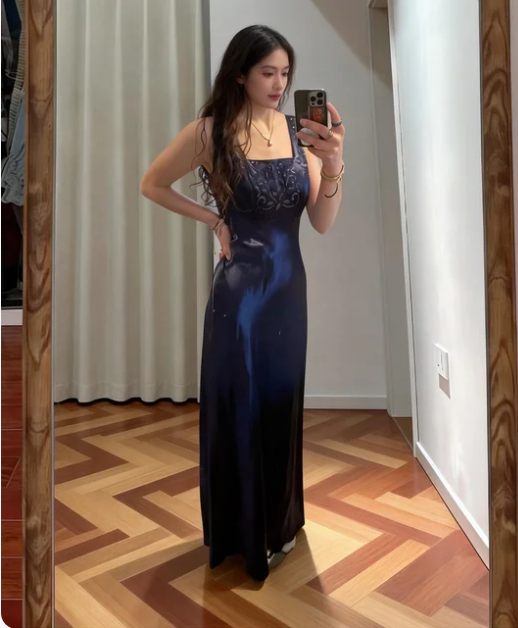 Vintage Navy Blue Square Neck Embroidered Satin Long Prom Dress Evening Dress cc5539