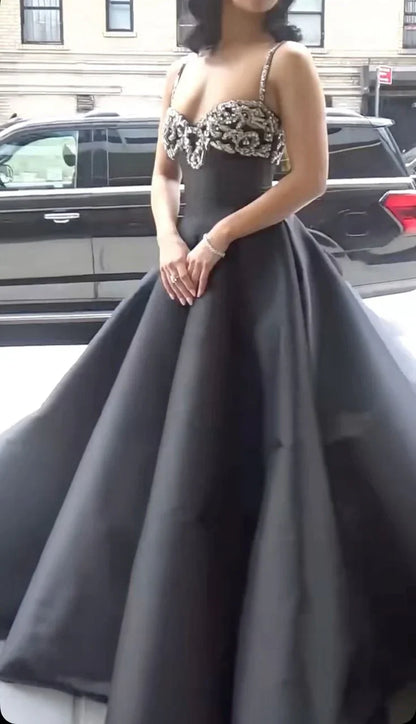 Elegant Black Spaghetti Strap A-Line Rhinestone Satin Train Prom Dress Evening Dress cc5564
