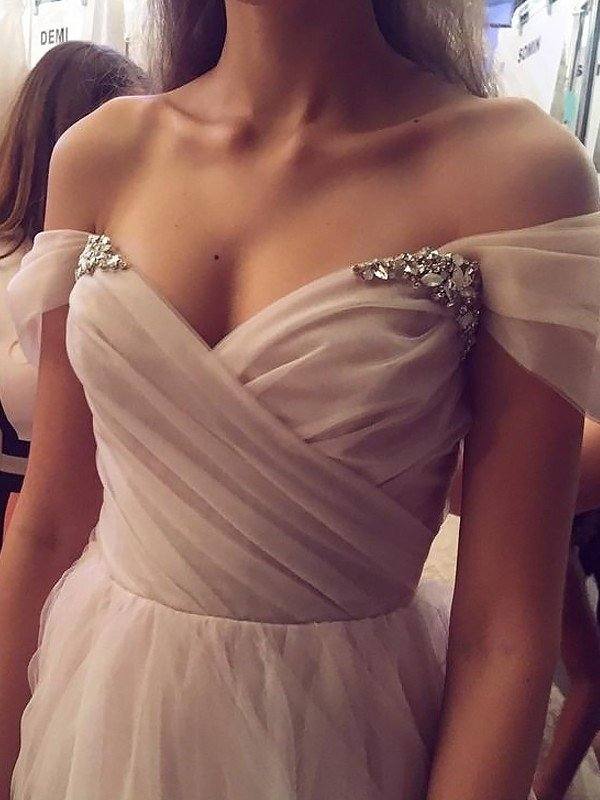 A-Line/Princess Sleeveless Off-the-Shoulder Tulle Beading Sweep/Brush Train Dresses - RongMoon