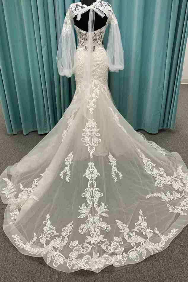 Lace Long Sleeves Sweetheart Mermaid Dreamy Long Wedding Dress