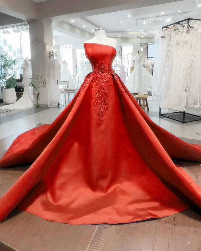 Ball Gown Strapless Appliques Satin Dress