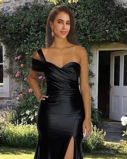 Mermaid Black One Shoulder Split Satin Dress