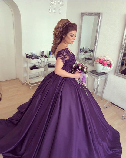 Purple Lace V-neck Cap Sleeves Wedding Dresses Ball Gowns For Engagement Party
