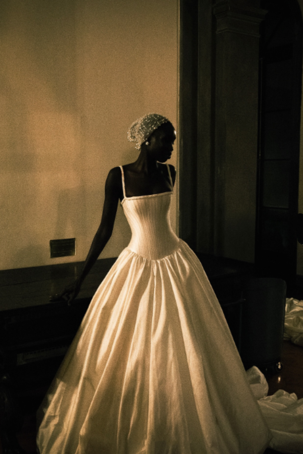Vintage Princess Style Spaghetti Strap Sleeveless Gown | Satin Waist-Fitted Ballgown Maxi Dress for Wedding Bridal Engagement Luxury Dinner Party gh6419