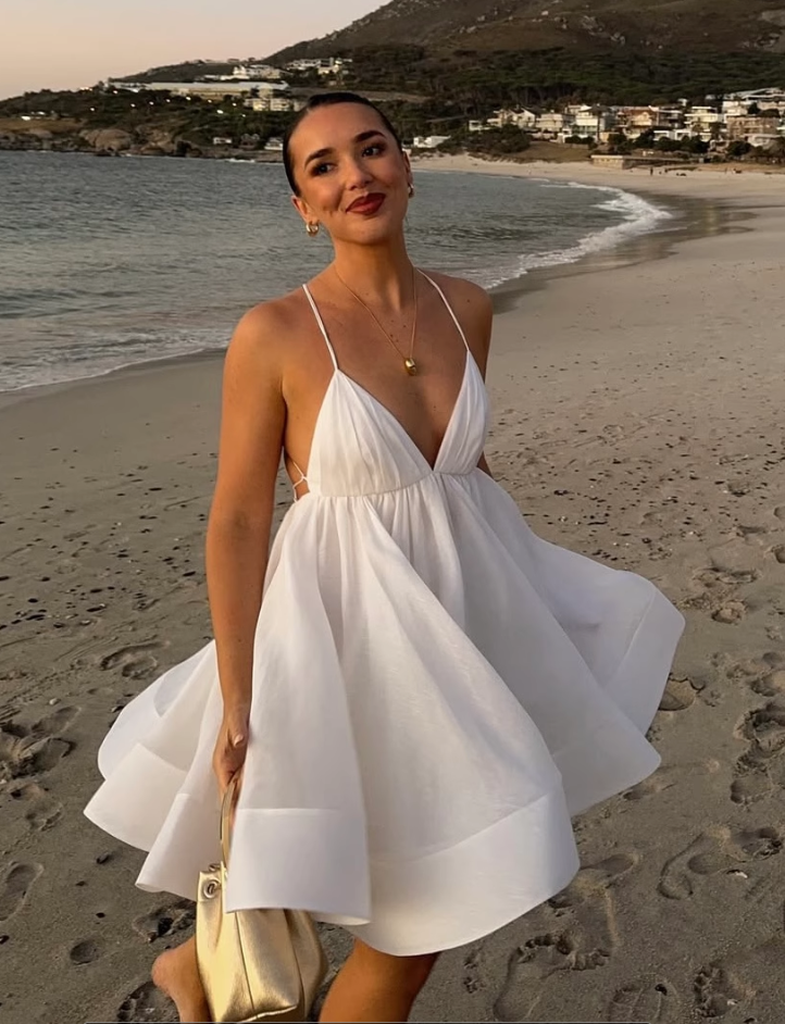 Fashion White V-neck Design A-line Spaghetti Strap Party Dress Homecoming Dress HZ1024