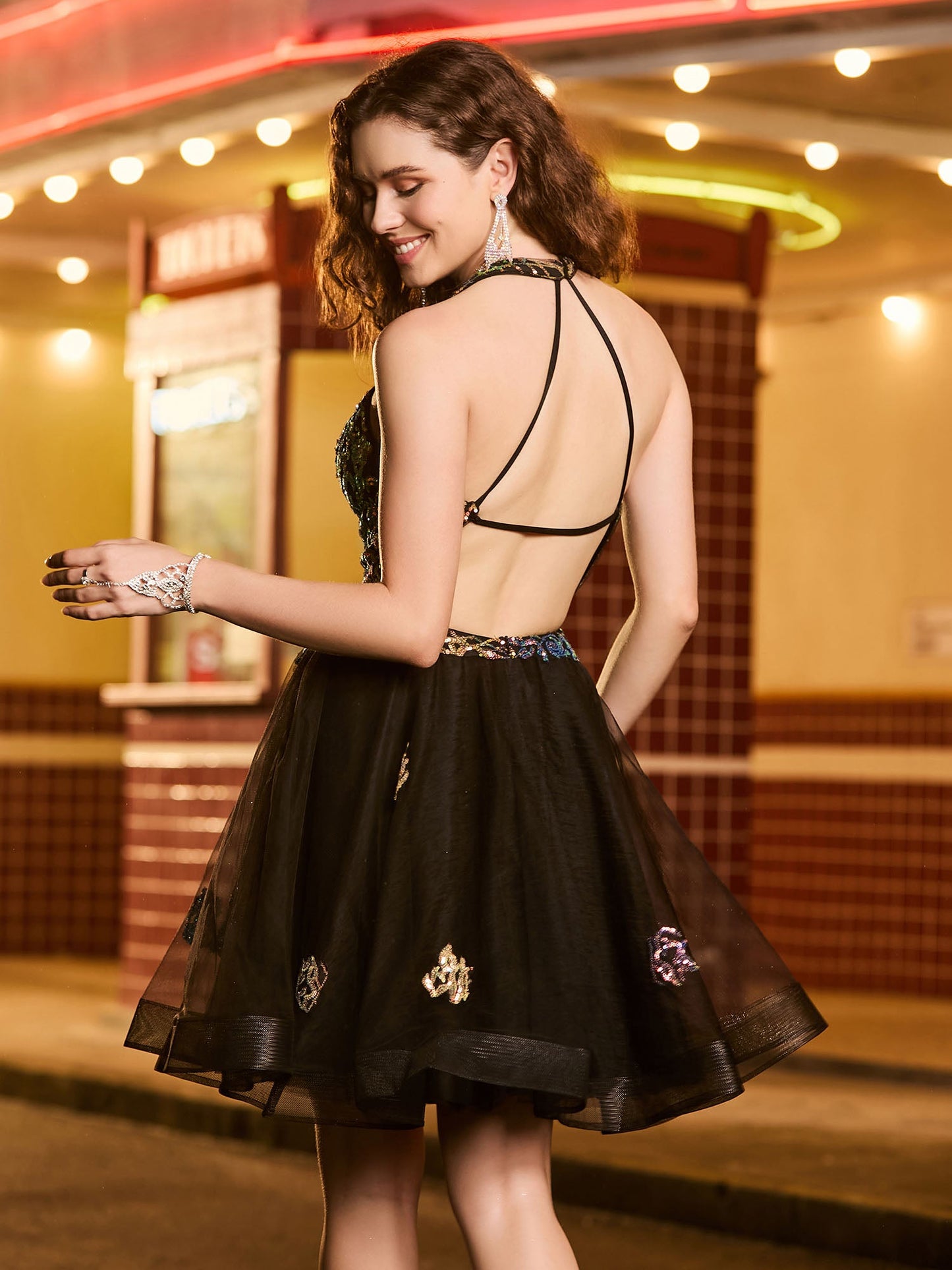 Sparkly Halter Sequins Sleeveless Short Prom Dress Black