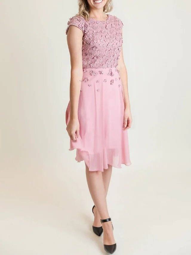 Sheath / Column Mother of the Bride Dress Elegant Jewel Neck Knee Length Chiffon Lace Short Sleeve with Lace Appliques Ruching - RongMoon